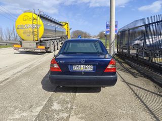 Mercedes-Benz C 180 2000-thumb-3
