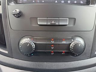 Φορτηγό Έως 7.5τ Mercedes-Benz 2018 VITO  / ME ΡΑΦΙΑ!!  / CRS MOTORS-thumb-23