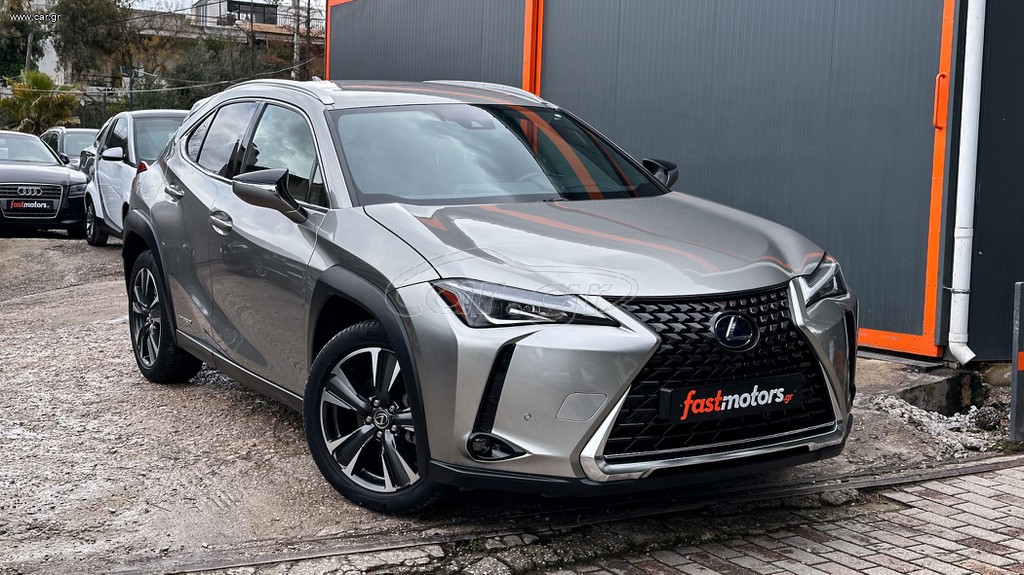 Lexus UX thumbnail 9