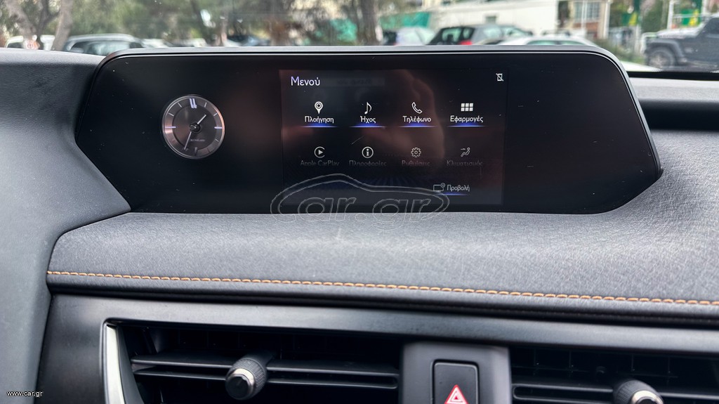Lexus UX thumbnail 50