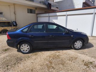 Ford Focus 2006-thumb-2