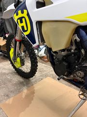 Husqvarna FE 350 2023-thumb-7