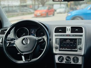Volkswagen Polo 2014 1.4 TDI BLUEMOTION Euro6 Μηδενικά Τέλη..!!-thumb-6