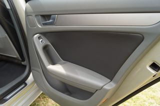 Audi A4 2011 1.8  B8.5  TFSI Ambition-thumb-29