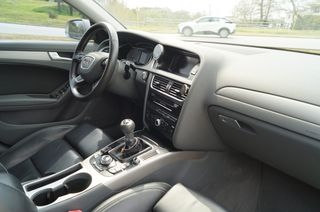 Audi A4 2011 1.8  B8.5  TFSI Ambition-thumb-32