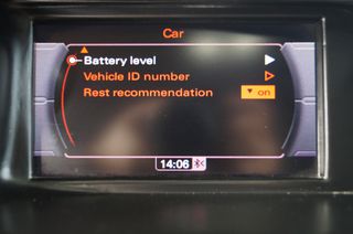 Audi A4 2011 1.8  B8.5  TFSI Ambition-thumb-45