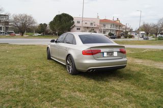 Audi A4 2011 1.8  B8.5  TFSI Ambition-thumb-5