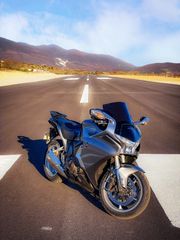 Honda VFR 1200 2011 Vfr1200fd-thumb-8