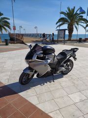 Honda VFR 1200 2011 Vfr1200fd-thumb-17