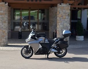Honda VFR 1200 2011 Vfr1200fd-thumb-19