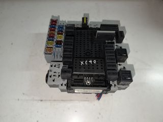 VOLVO XC90 2003-2014 Ασφαλειοθήκη
