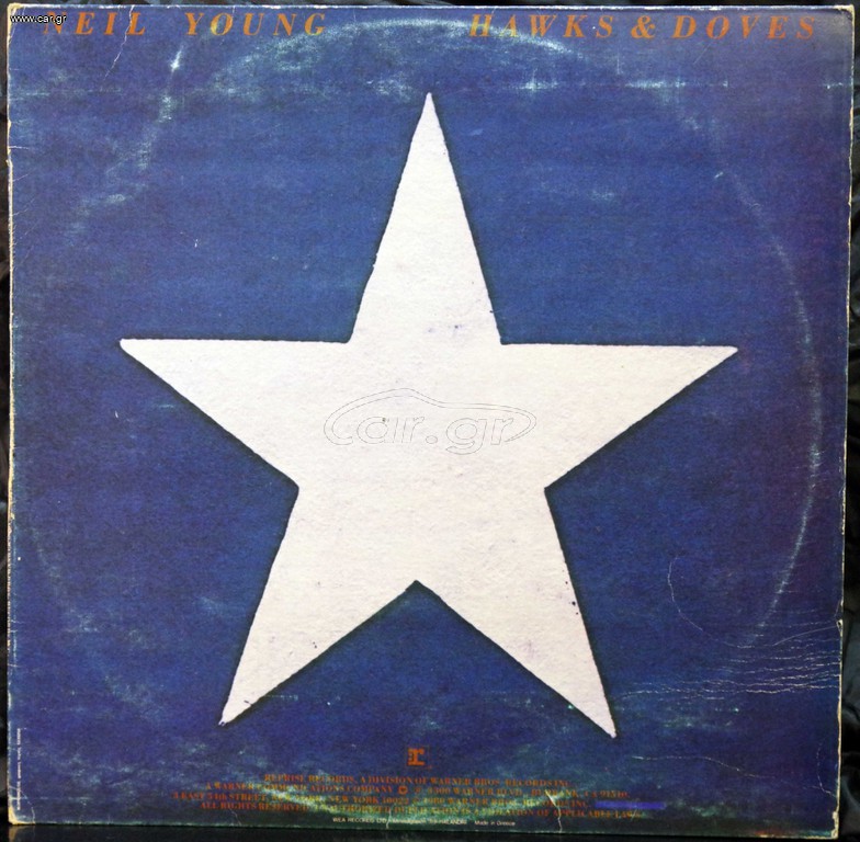 NEIL YOUNG - HAWKS & DOVES