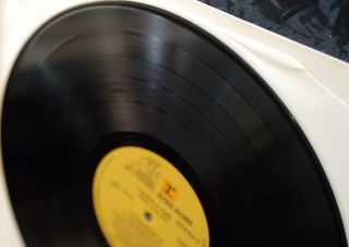 NEIL YOUNG - COMES A TIME-thumb-10