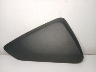 Πλαϊνό κάλυμμα ταμπλό δεξί από Peugeot 208 Allure 2021 - 9823444880 2201087X