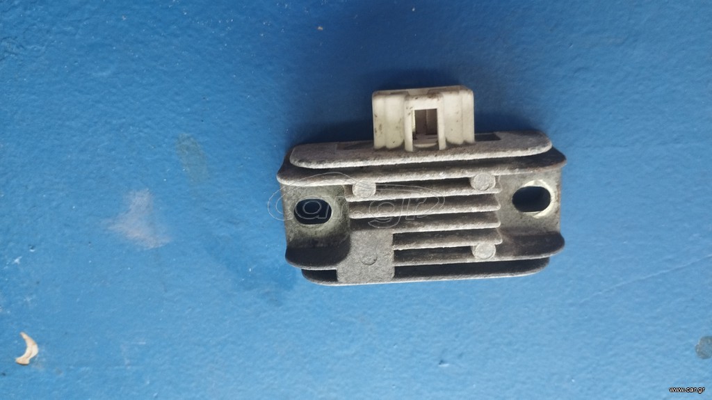 Ανόρθωτης Suzuki fr 50