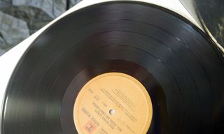 NEIL YOUNG WITH CRAZY HORSE - RUST NEVER SLEEPS-thumb-8