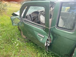 NISSAN NAVARA-thumb-2