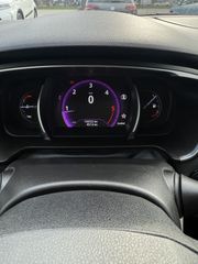 Renault Talisman 2017-thumb-26