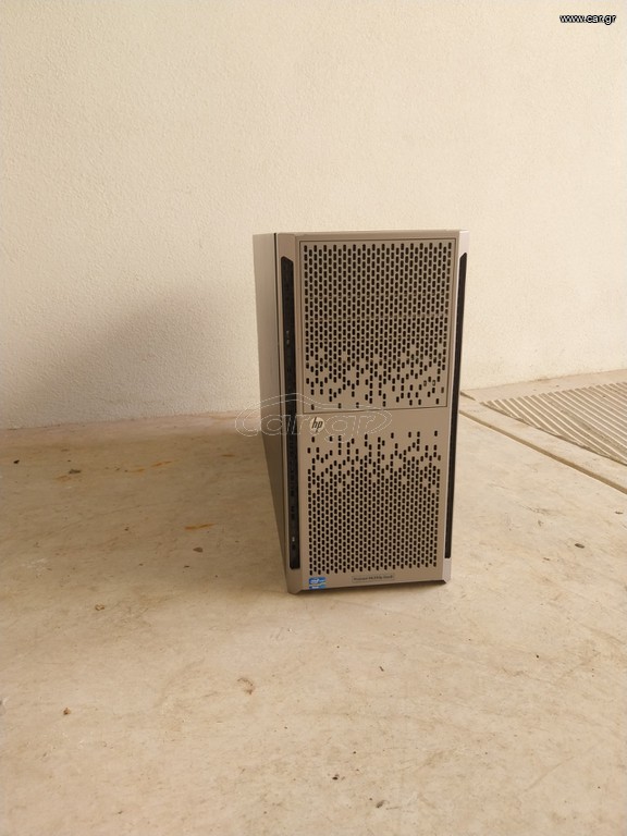 HP Proliant ml350p Gen8
