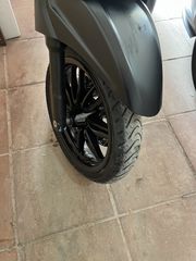 Piaggio Beverly 300i 2024 DEEP BLACK-thumb-3