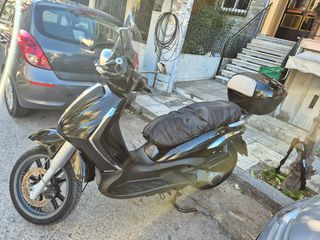 Piaggio Beverly 300i Tourer 2010 BEVERLY 300I tourer-thumb-1