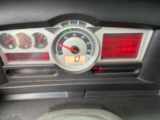 Volvo 2010 Magnum DXI 13 520 EEV-thumb-4