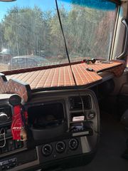 Volvo 2010 Magnum DXI 13 520 EEV-thumb-6