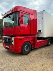 Renault 2010 Magnum DXI 520 EEV-thumb-2