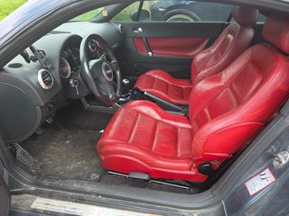 Audi TT 2006-thumb-8