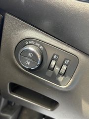 Opel Corsa 2015 1.3 CDTI DIESEL-thumb-9