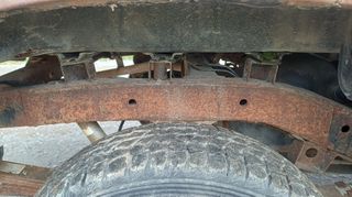 Nissan King Cab 1993-thumb-7