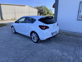 Opel Astra 2010