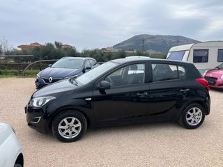 Hyundai i 20 2014 1200cc-STYLE-5 DOORS-thumb-8