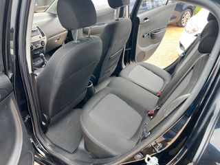 Hyundai i 20 2014 1200cc-STYLE-5 DOORS-thumb-11