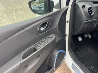 Renault Captur 2017 DYNAMIC PLUS-thumb-12