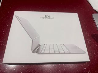 iPads Magic Keyboard-thumb-4