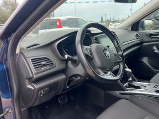 Renault Megane 2017 DCI 110 LIMITED EDC-thumb-9