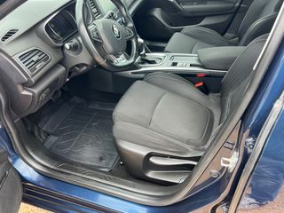 Renault Megane 2017 DCI 110 LIMITED EDC-thumb-11