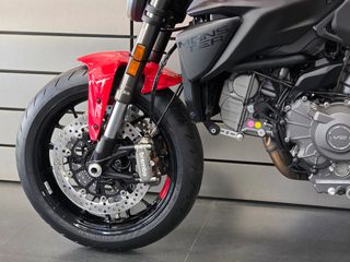Ducati Monster 2026 Διαθέσιμο και για Test Ride!-thumb-10