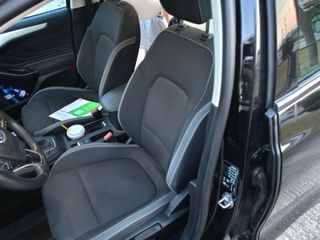 Ford Focus 2018-thumb-7