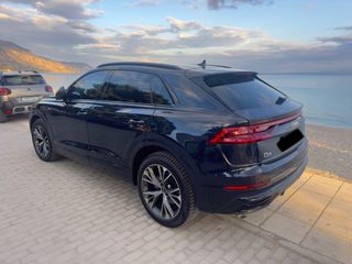 Audi Q8 2023 50-tdi-Quatro-286ps-Panorama-thumb-6