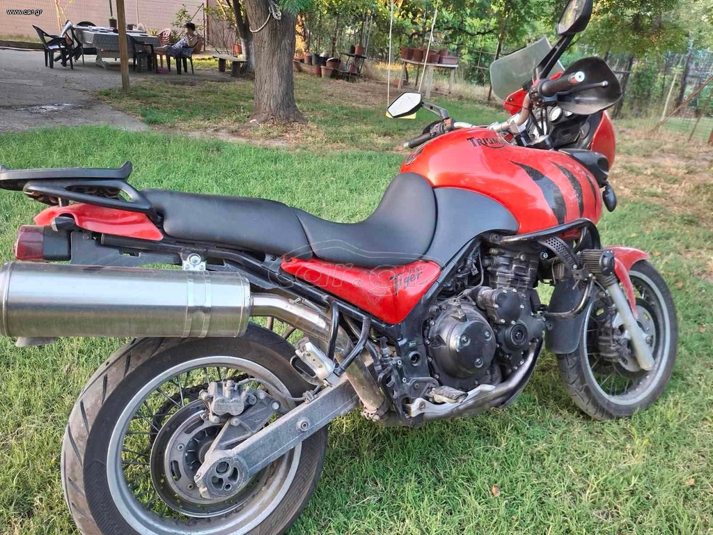 Triumph tiger 955i