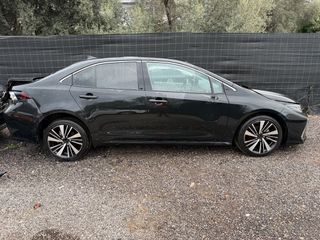 Toyota Corolla 2025-thumb-1