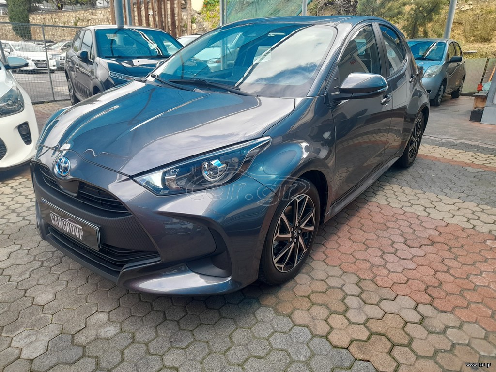 Toyota Yaris 2022 HDF Active Plus 1.5
