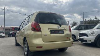 Toyota Verso 2002-thumb-3