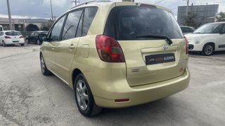 Toyota Verso 2002-thumb-7