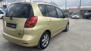 Toyota Verso 2002-thumb-8