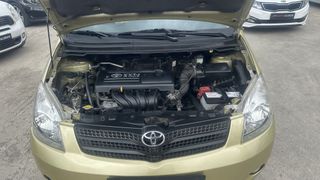 Toyota Verso 2002-thumb-11