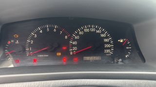 Toyota Verso 2002-thumb-12