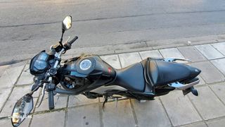 Yamaha MT-03 2016 MT-03-thumb-2